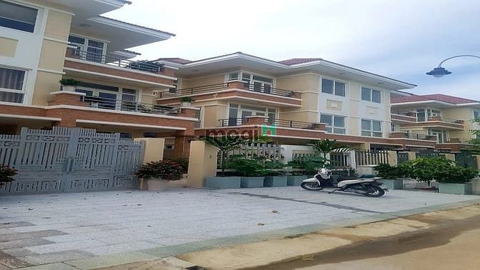 Khu biệt thự ven sông Chánh Mỹ