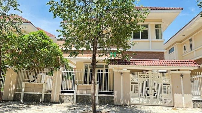 Khu biệt thự ven sông Chánh Mỹ