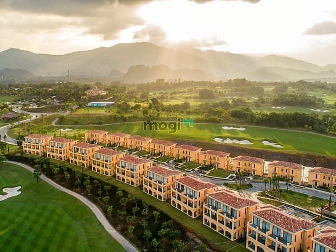 Wyndham Sky Lake Resort & Villas