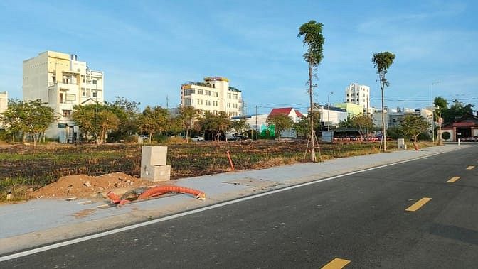 Bạc Liêu Riverside Commercial Zone