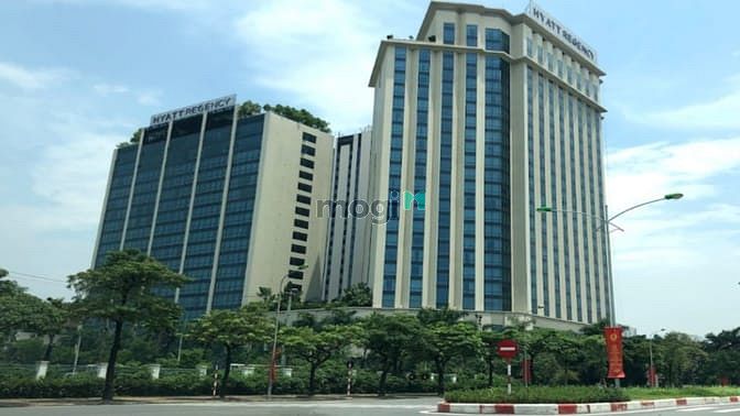 Crown Plaza Complex 