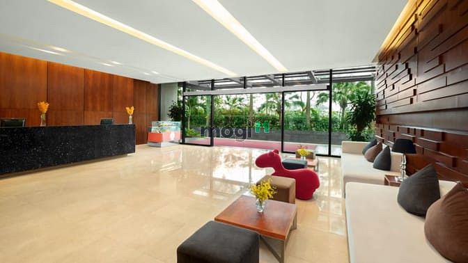 Crown Plaza Complex 