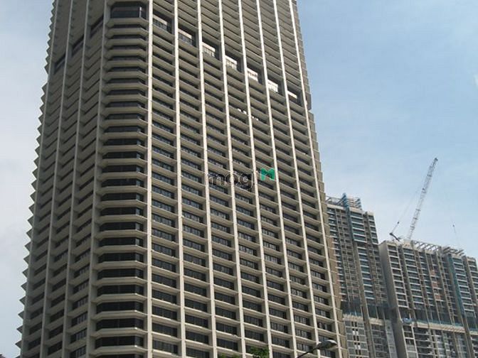 International Plaza