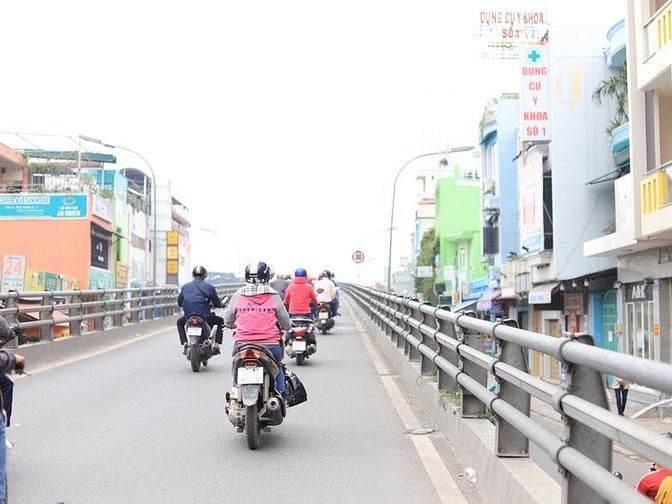 1.  Đường Nguyễn Oanh, Phường 7, Quận Gò Vấp