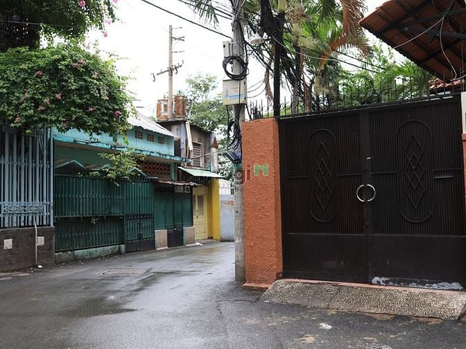 1. Hẻm Đường Trần Quang Diệu, Phường 14, Quận 3