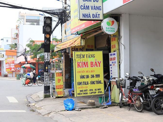 1.  Đường Lê Đức Thọ, Phường 6, Quận Gò Vấp