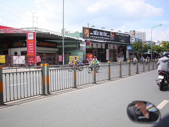 Góc đường Lũy Bán Bích, P Tân thành