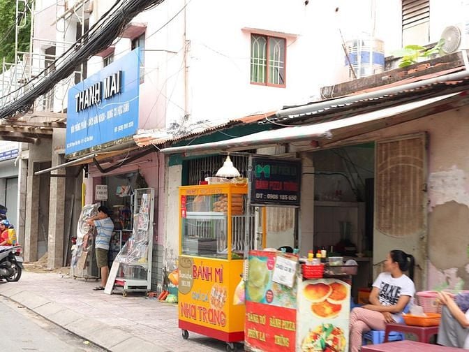 Sinh hoạt người dân, Phạm Văn Hai, P1