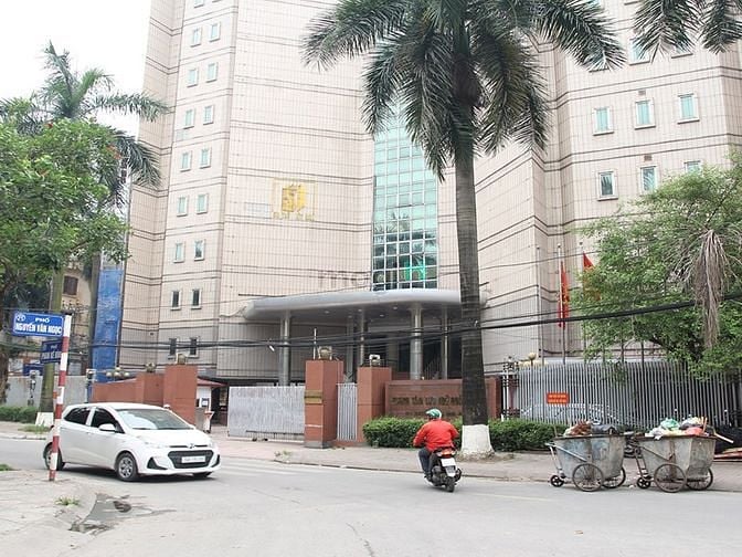 Góc đường Nguyễn Văn Ngọc - Phan Kế Bình, p. Liễu Giai, chiều