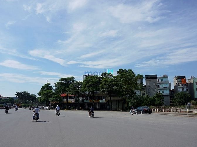 Đường Lê Quang Đạo. buổi sáng
