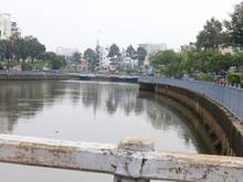 2.  Đường Hoàng Sa, Phường 12, Quận 3