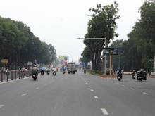 2.  Đường Hoàng Minh Giám, Phường 3, Quận Gò Vấp