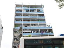 2.  Đường Nguyễn Thị Minh Khai, Phường 5, Quận 3