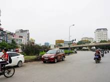 Ngã 4 Hồ Tùng Mậu - Xuân Thủy