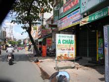 Góc đường Văn Cao, P Phú Thọ Hòa, buổi trưa
