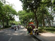 Góc đường Thanh Niên, phường Thụy Khuê
