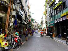 Phố Đinh Lễ. Buổi chiều