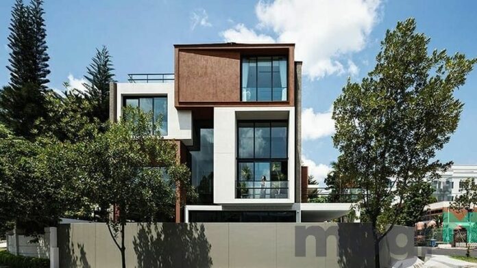 Detached house